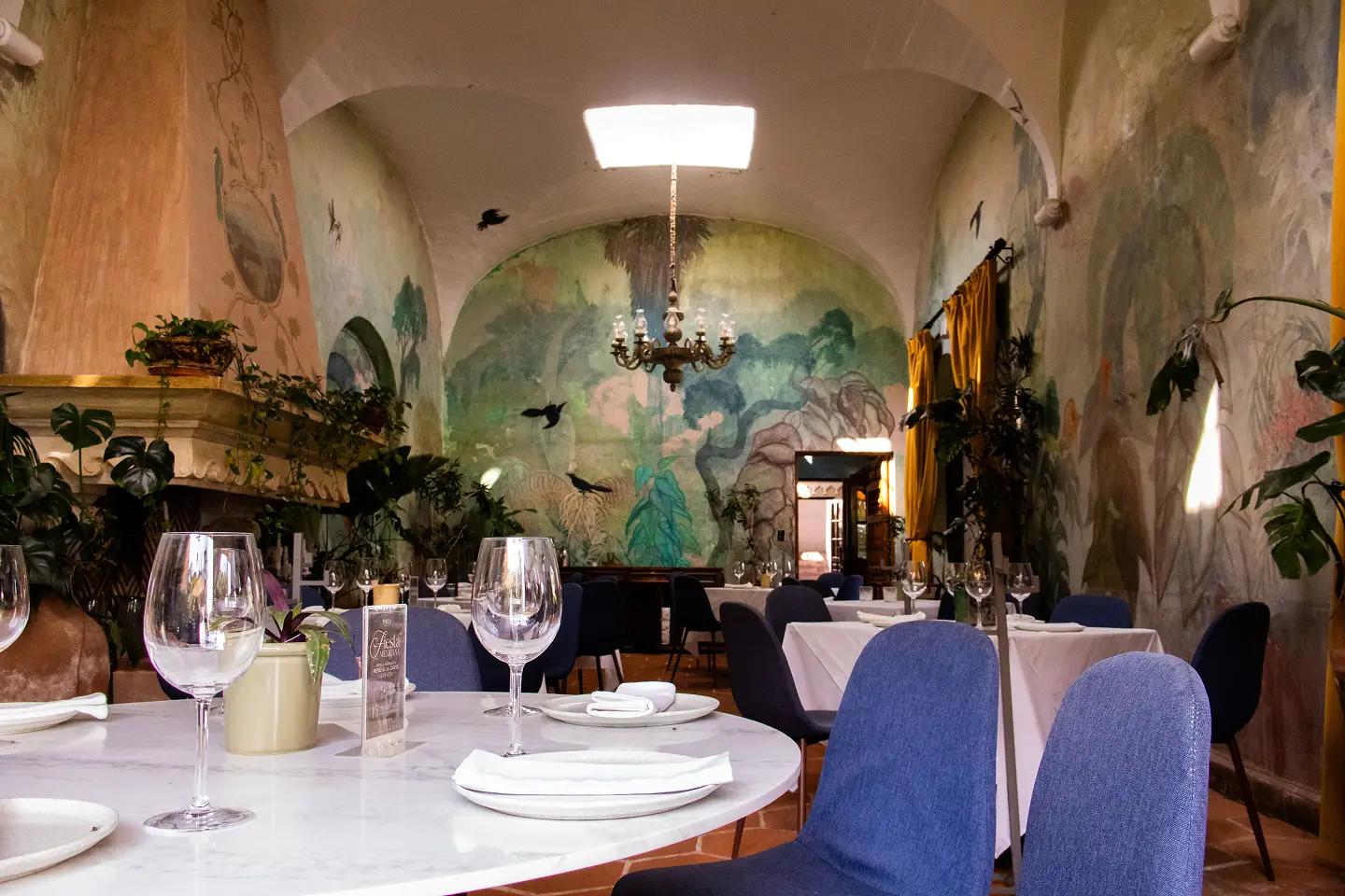 salon-comedor-mural-selva